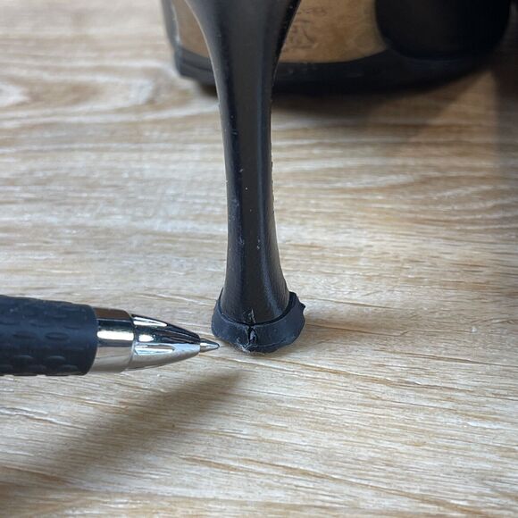 Jimmy Choo Black Pointy Toe Leather Bootie Boots Size 37.5 US 7.5 W Box - Picture 6 of 13